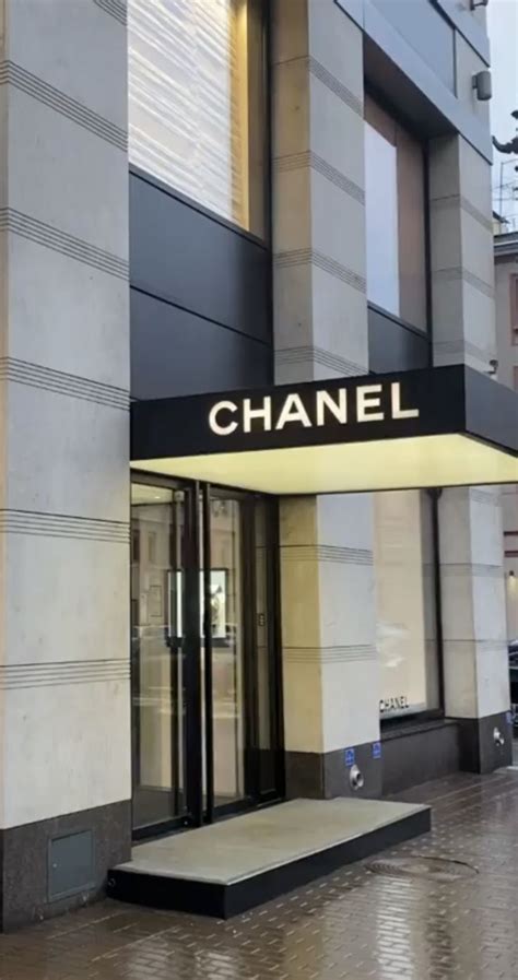 chanel boutique st petersburg russia|CHANEL new openings in Russia, in Moscow and St Petersburg.